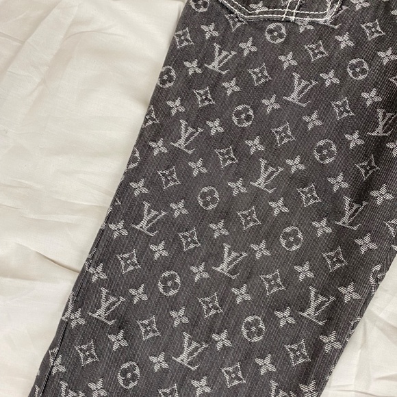 Black Louis Vuitton Denim Monogram Capri Pants - Picture 2 of 4